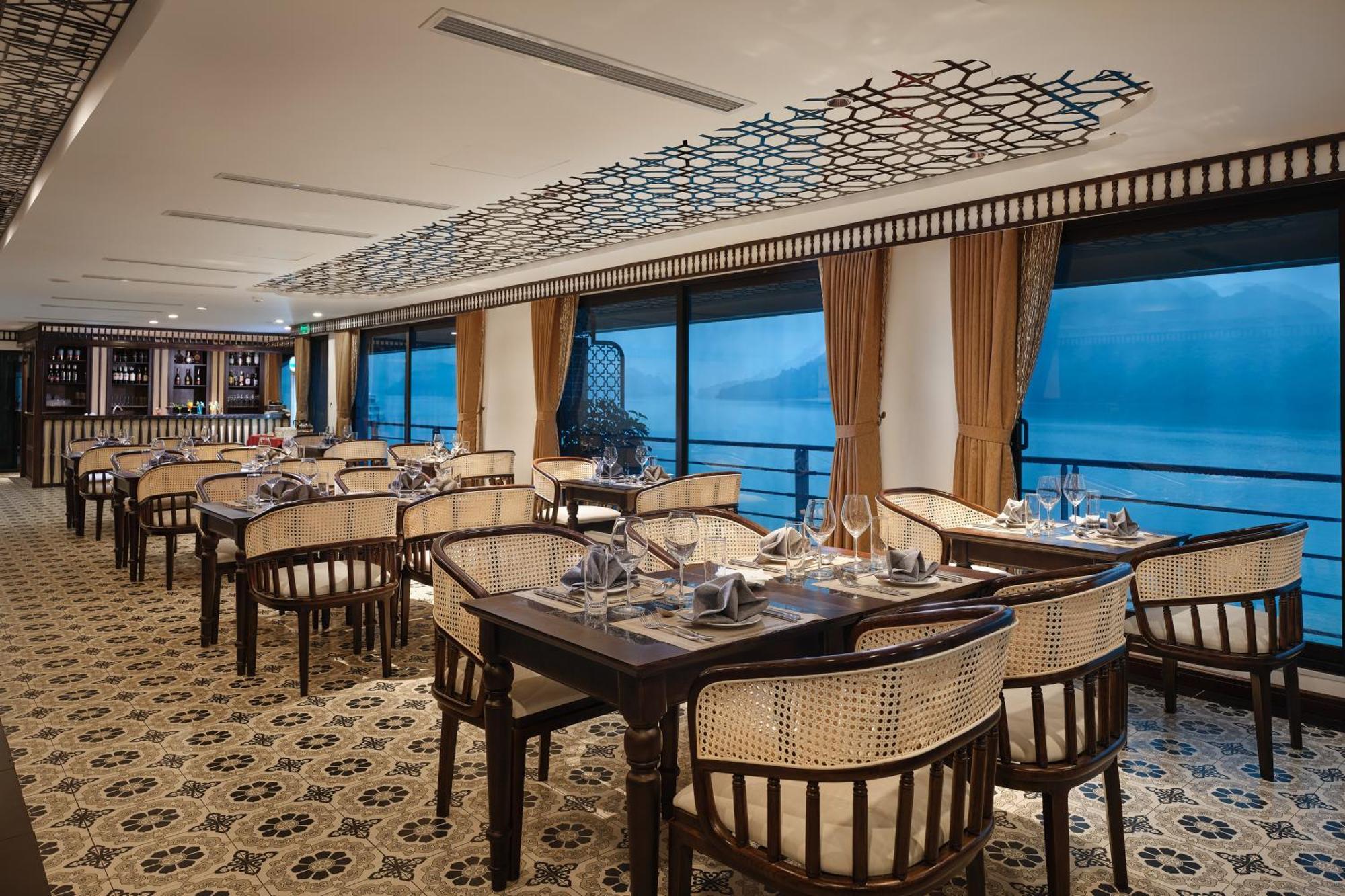 Era Premium Cruises Halong Hotel Ha Long Eksteriør billede