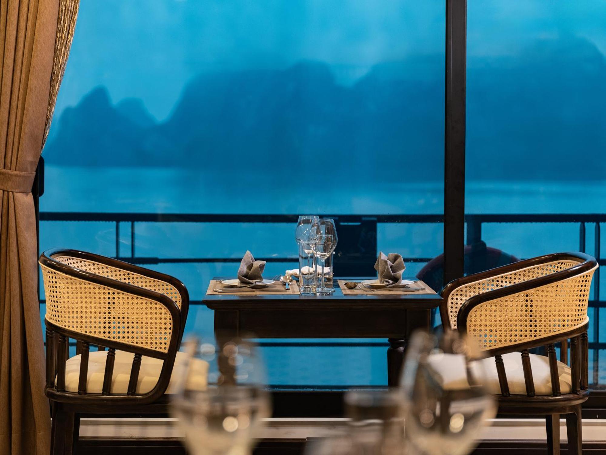 Era Premium Cruises Halong Hotel Ha Long Eksteriør billede